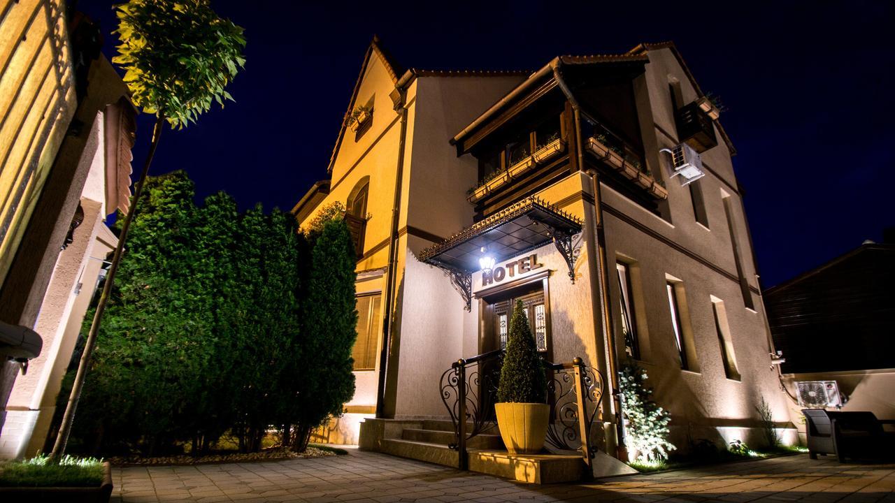 Noblesse Boutique Resort Sibiu Exterior photo